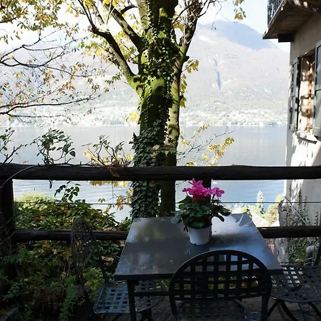 Casa Orlando With Wonderful Lake View And Garden 公寓 Faggeto Lario