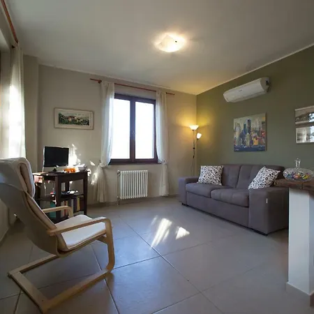 Casa Orlando With Wonderful Lake View And Garden *