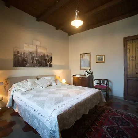 아파트 Casa Orlando With Wonderful Lake View And Garden *